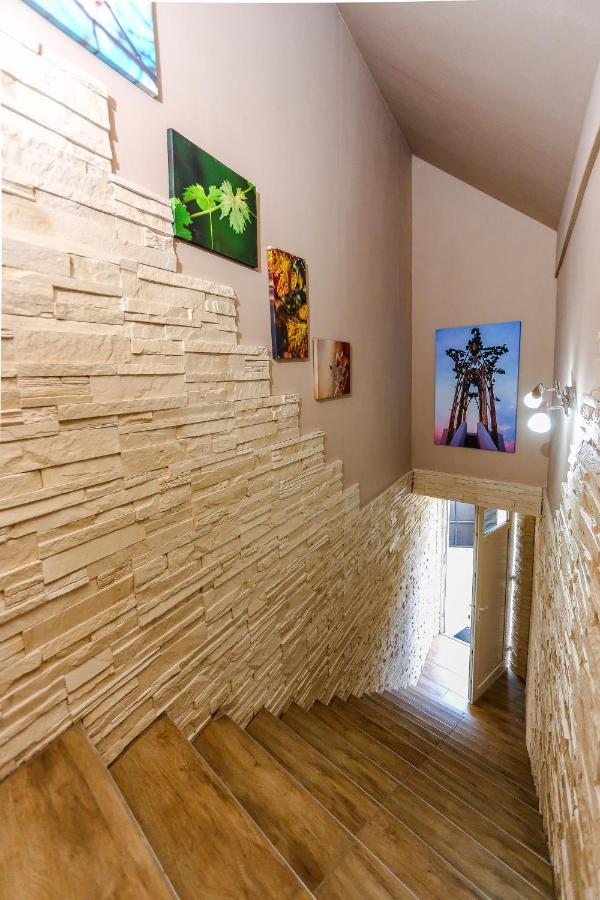 Gardi Apartman Szekszárd エクステリア 写真