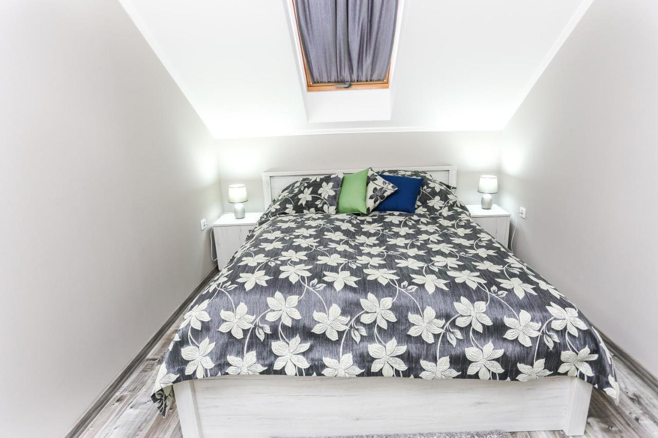 Gardi Apartman Szekszárd エクステリア 写真