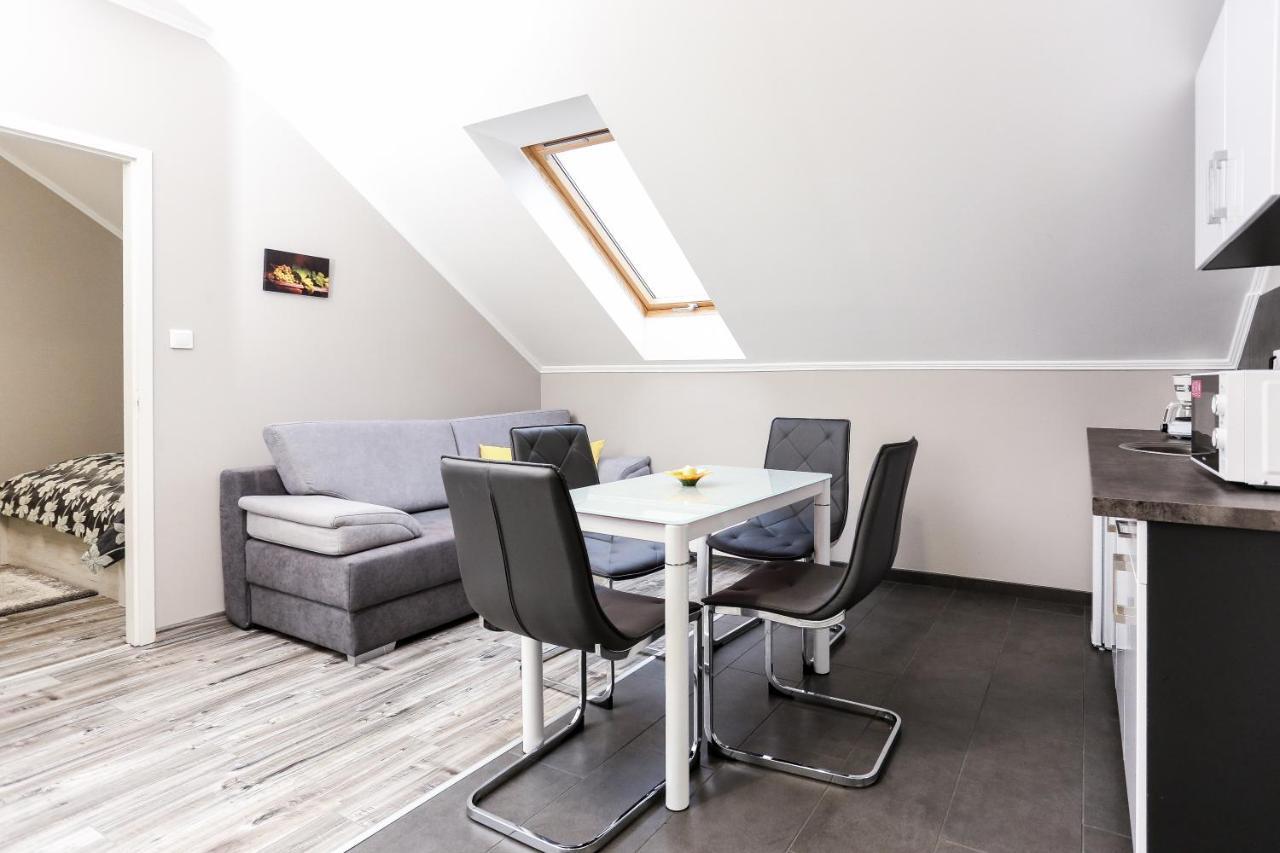 Gardi Apartman Szekszárd エクステリア 写真